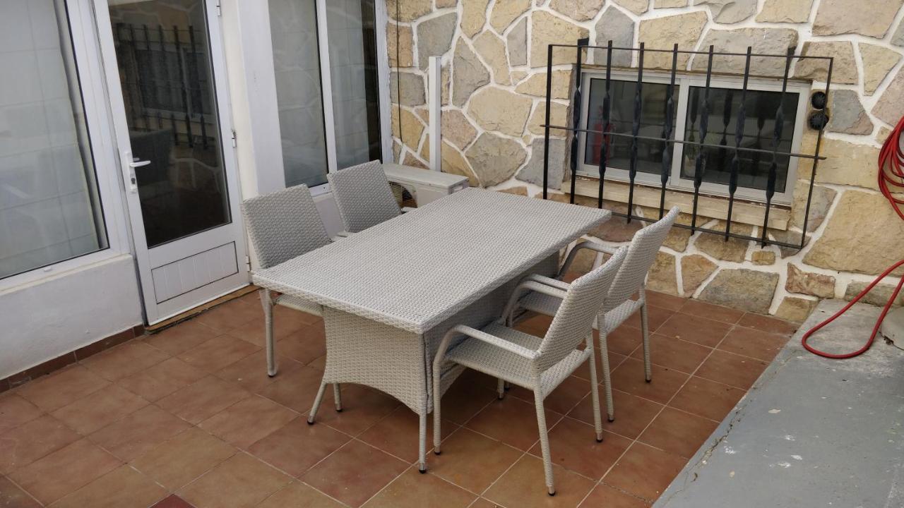 Praia Da Rocha, Casa Junto A Fortaleza. Portimão Exteriör bild